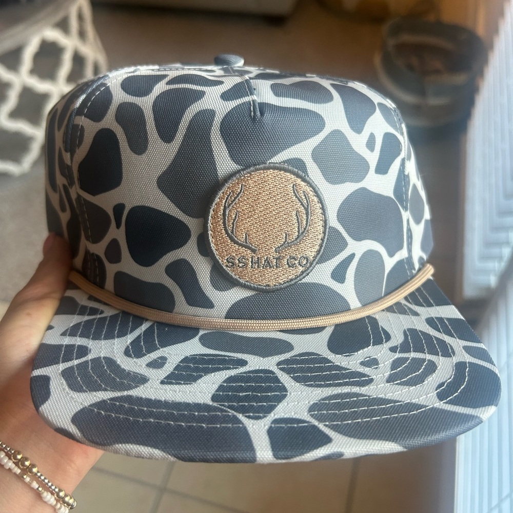 Southern string hat